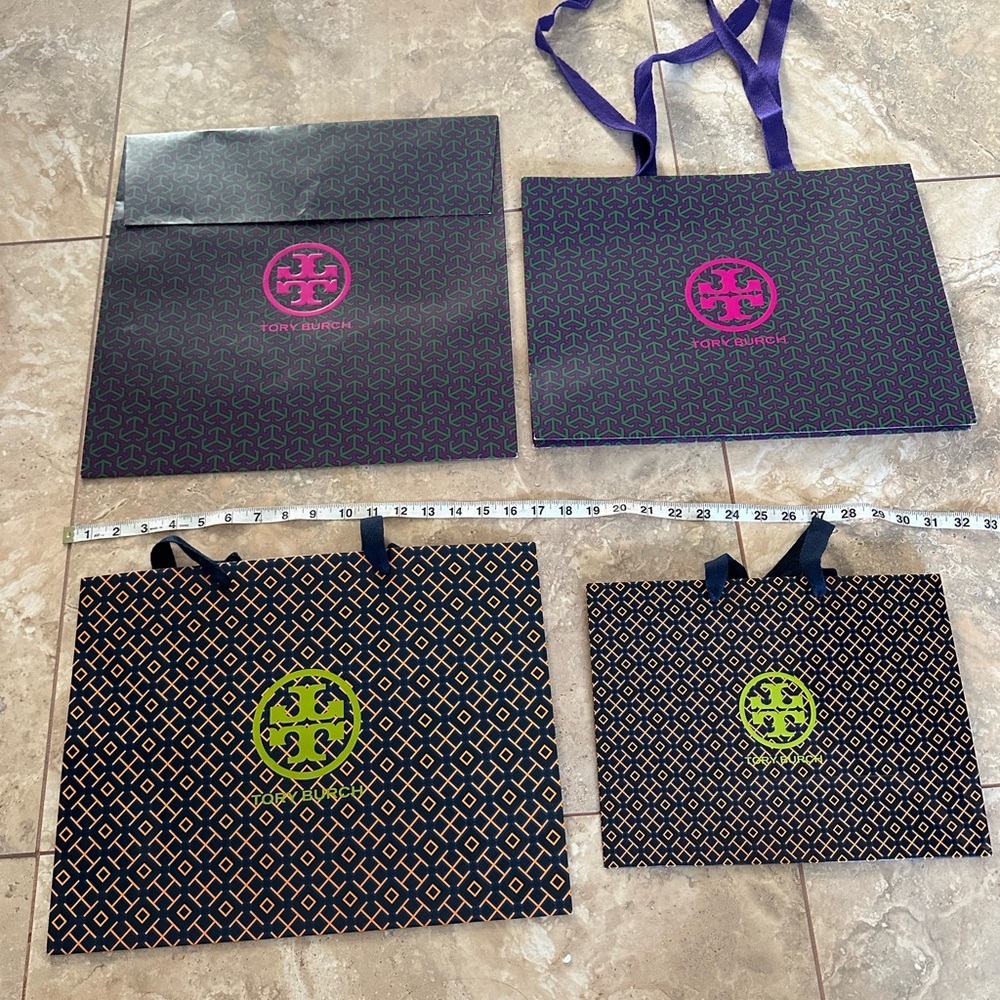 Tory Burch shopping bag